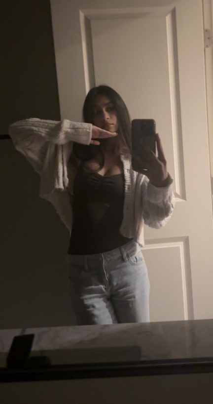 Pragna mirror moment in white top